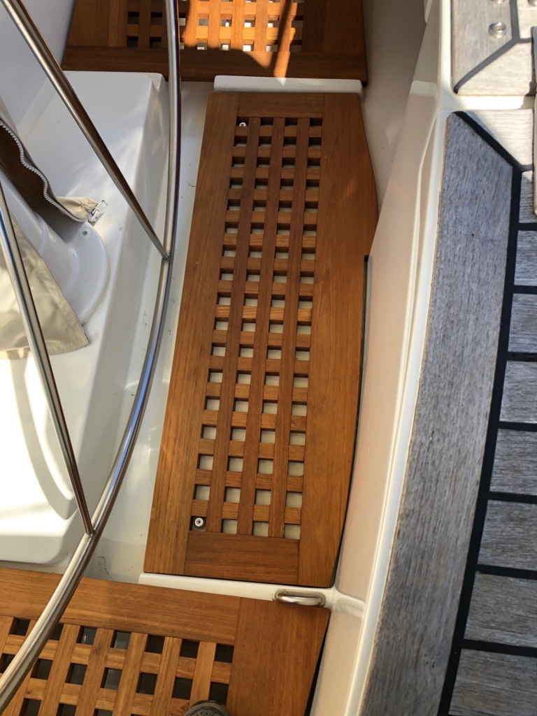 Teak cockpit grates